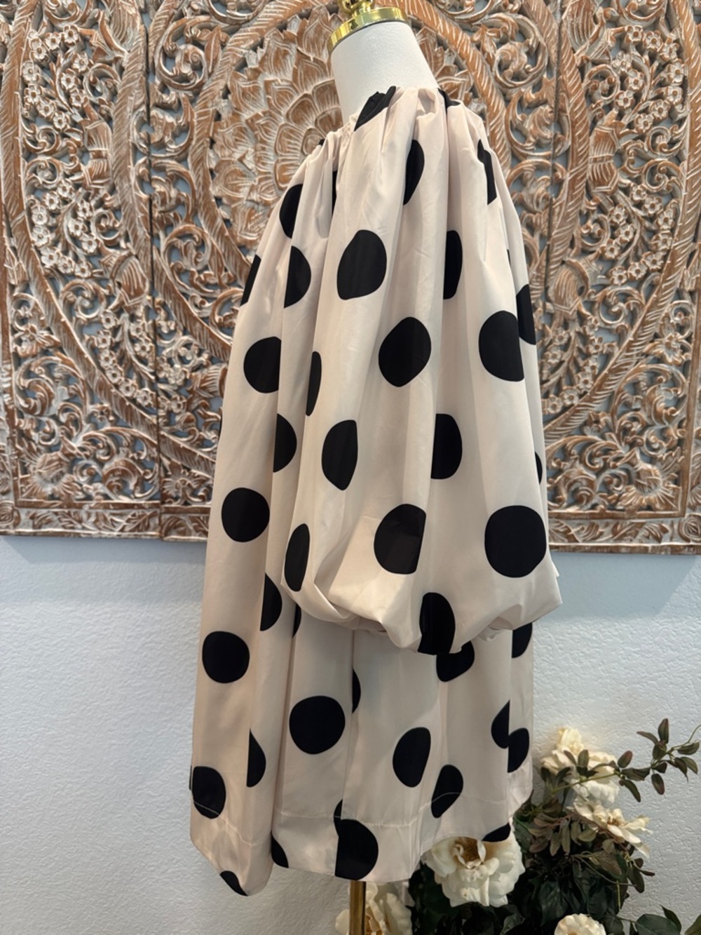 Fore Cream & Black Polka Dot Balloon Sleeves Mini Dress - Picture 7 of 13